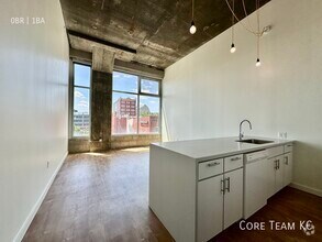 Building Photo - 1719 Walnut St