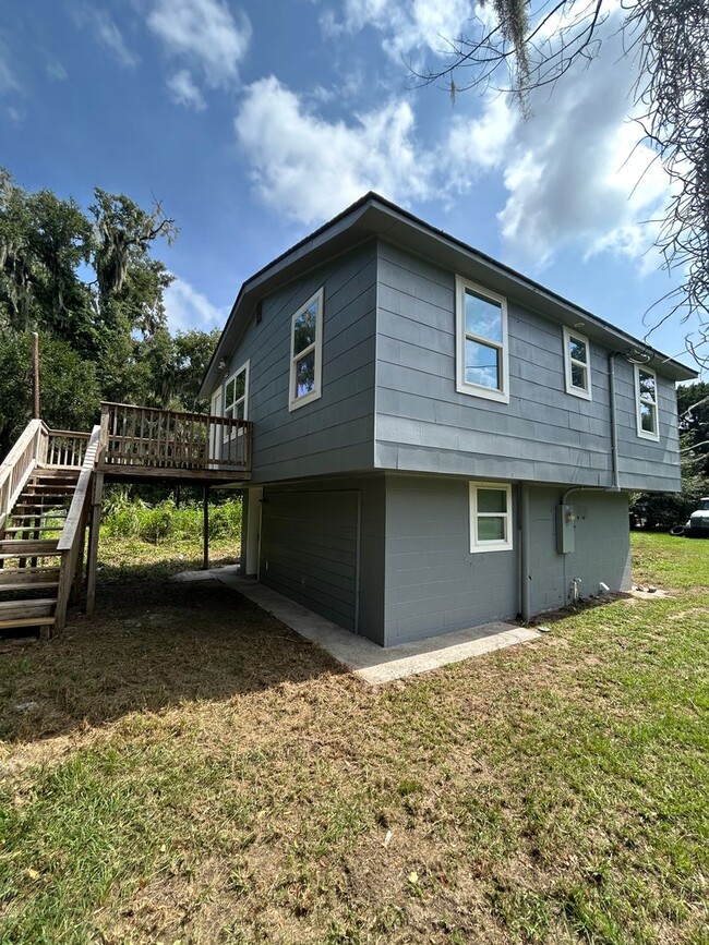Building Photo - 5308 Jasmine Ave
