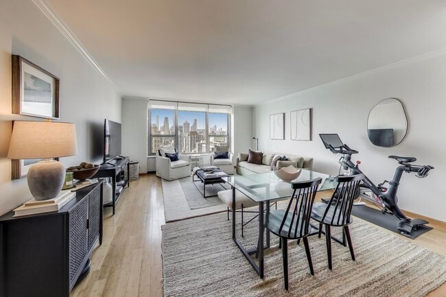 Foto del edificio - 1550 N Lake Shore Dr