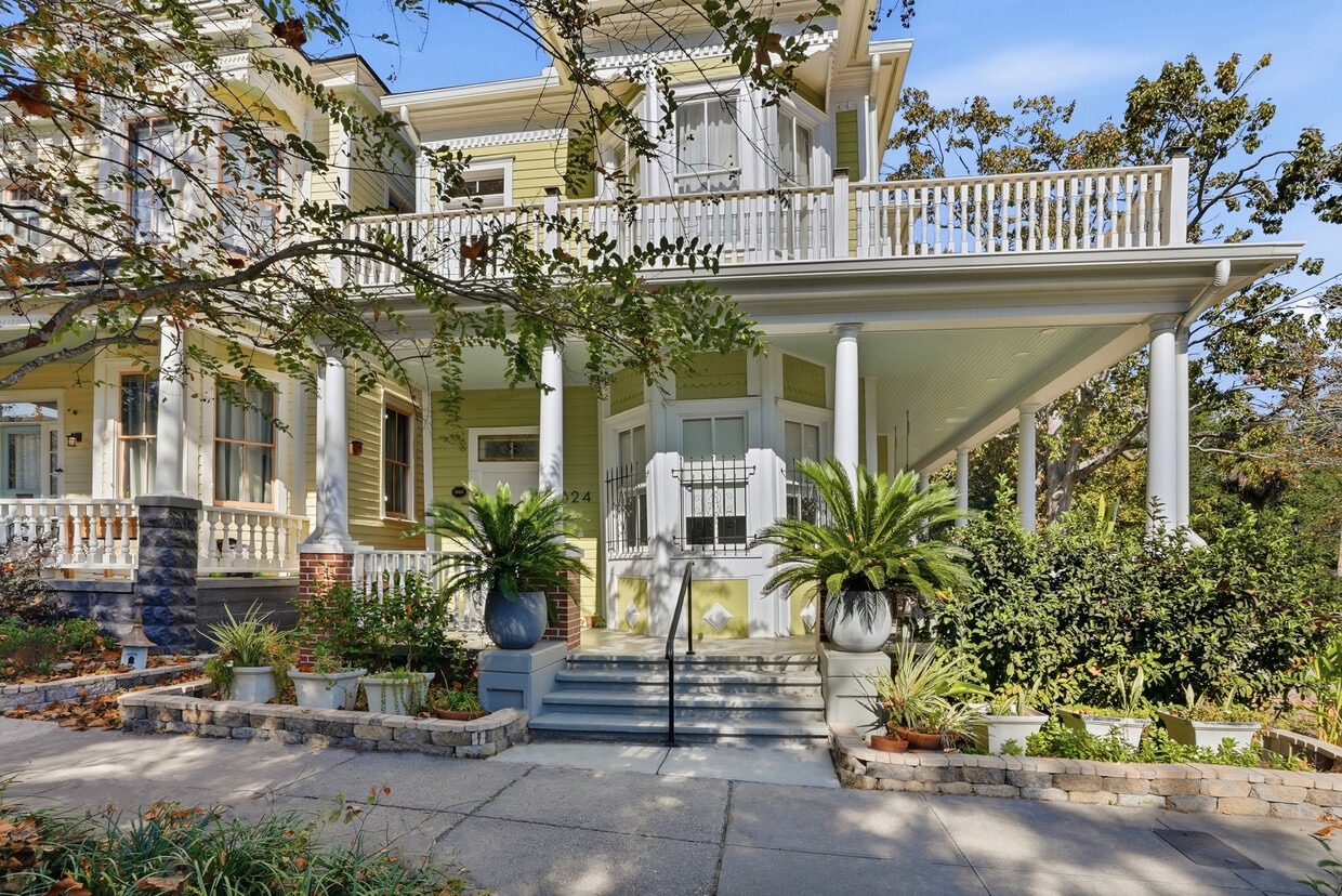 Primary Photo - Savannah's Victorian Historic District