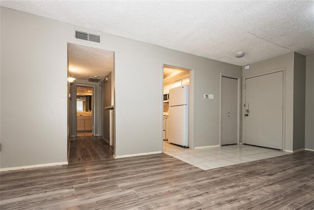 Foto del edificio - 4837 Cedar Springs Rd