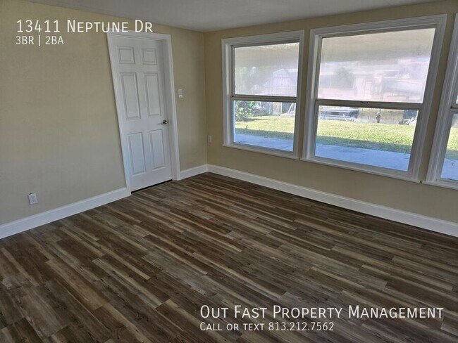 Foto del edificio - 13411 Neptune Dr