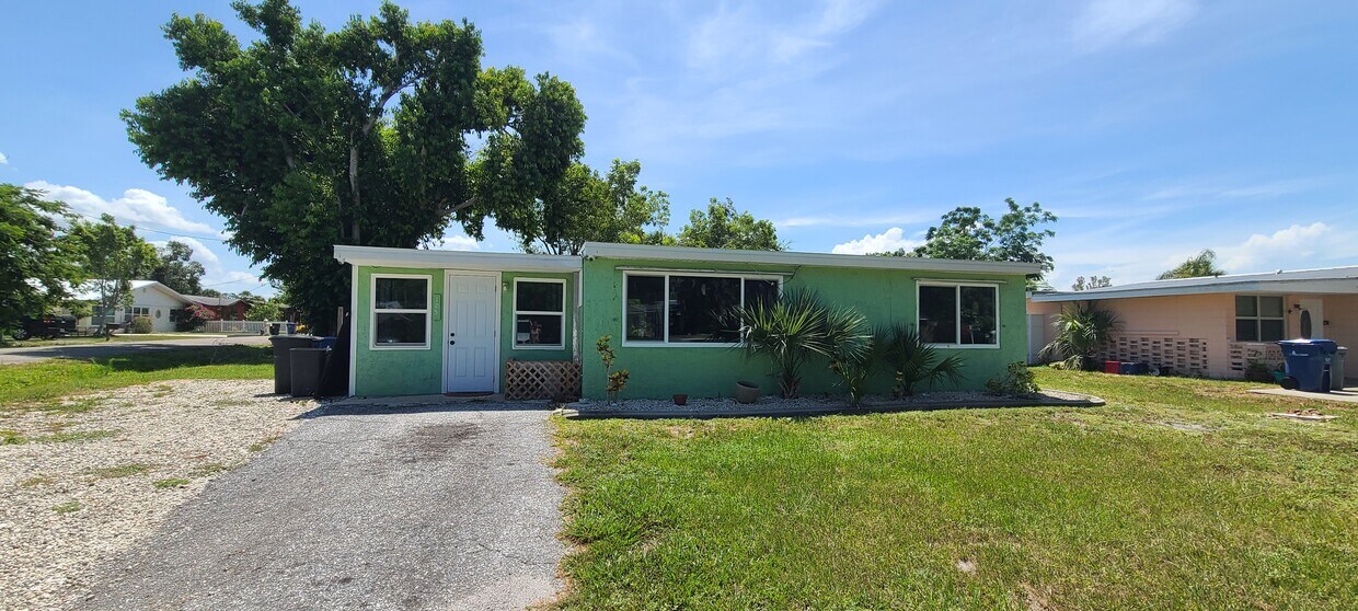 Foto principal - 105 Magnolia Ave