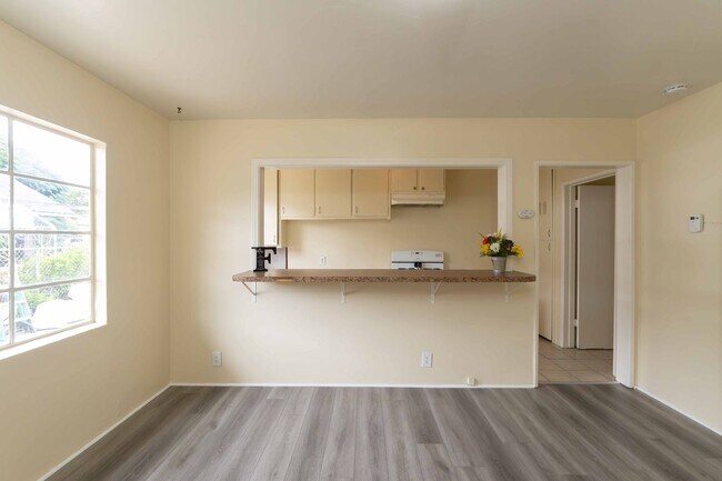 Building Photo - 67210th