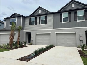 Building Photo - 32067 Eastern Redbud Br