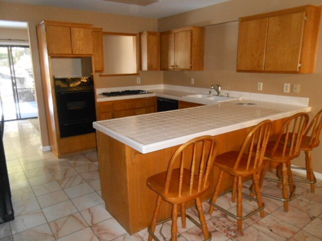 Foto del edificio - Whalers Cove Gated Community: 3 Bedroom 2....