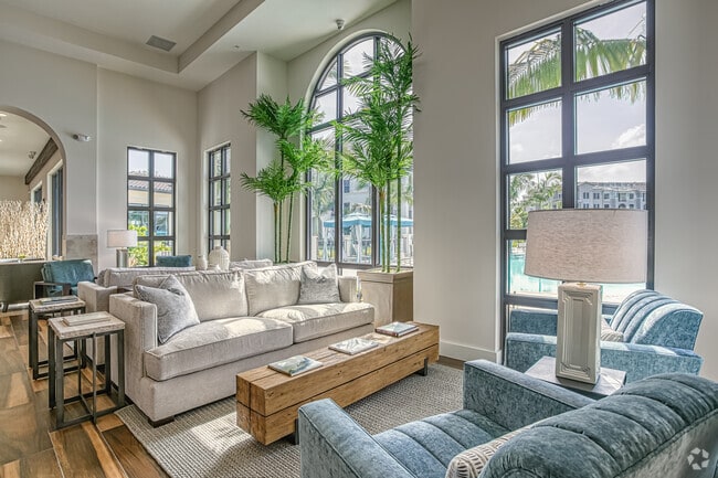 Clubhouse - Lago Apartments