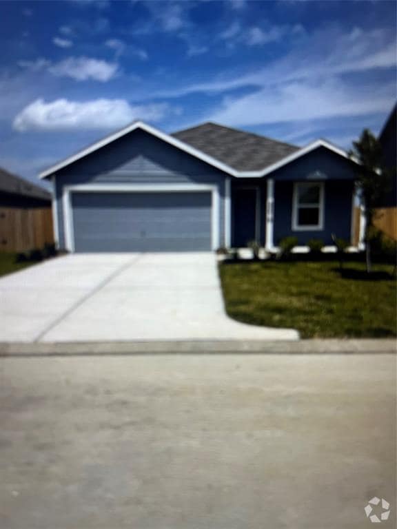 Building Photo - 25653 Rose Creek Dr