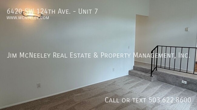 Building Photo - Deer Crest Apartments