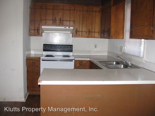 Building Photo - 8801 Idlewild Rd