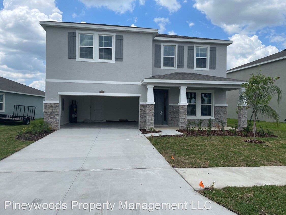 5 br, 3 bath House 8999 Breeze Loop House for Rent in Wesley