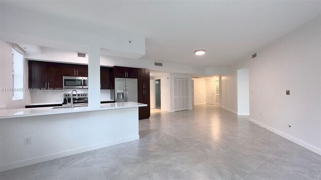 Building Photo - 7265 SW 89th St