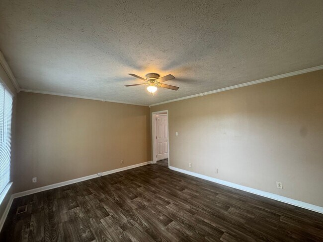 Foto del edificio - 292 Audrea Ln
