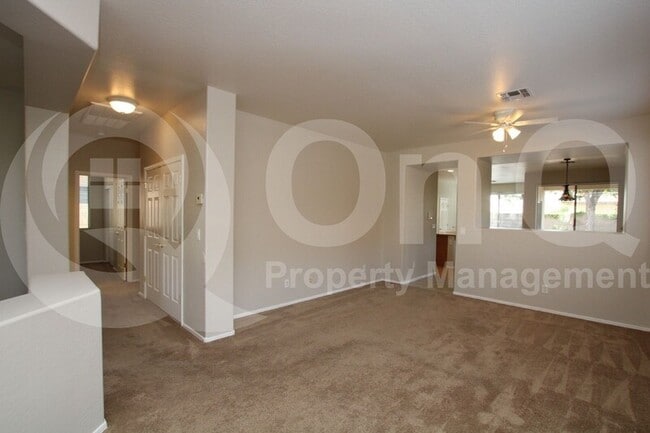Building Photo - 39524 N Harbour Town Way