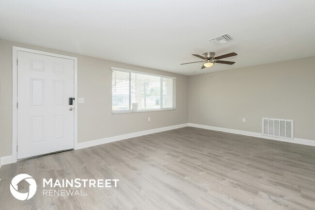 Building Photo - 5311 Hawk Dr