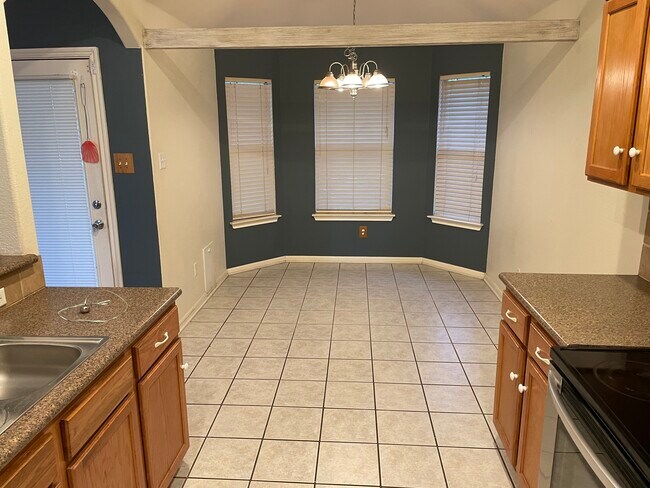 Building Photo - 43 Woodacre Dr