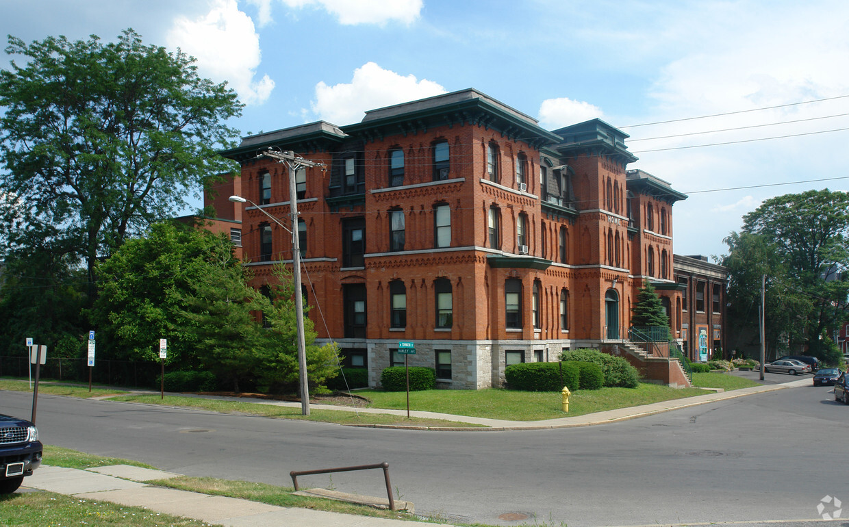 Foto del edificio - Moses Dewitt House