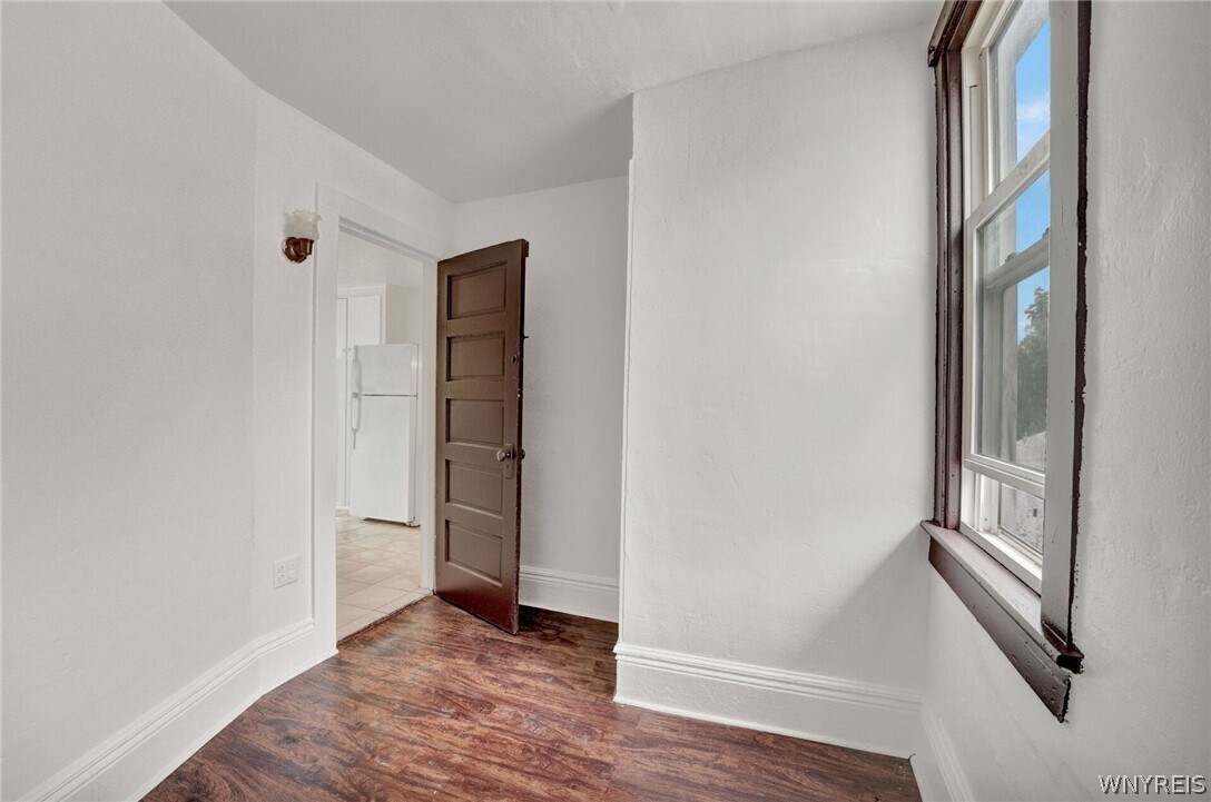 Foto del edificio - 214 Ludington St