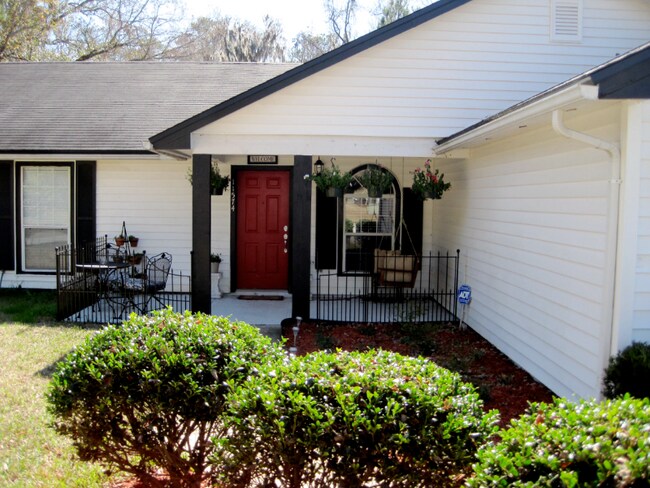 Foto del edificio - 11574 St Josephs Rd