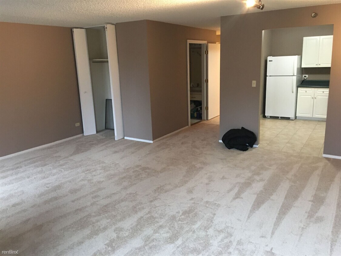 Foto principal - 70 W Huron St