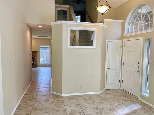 Foto del edificio - 1300 Nightingale Dr