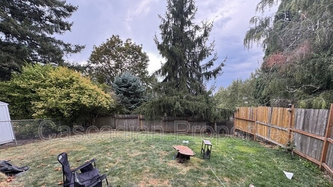 Building Photo - 12377 SE 122nd Ave