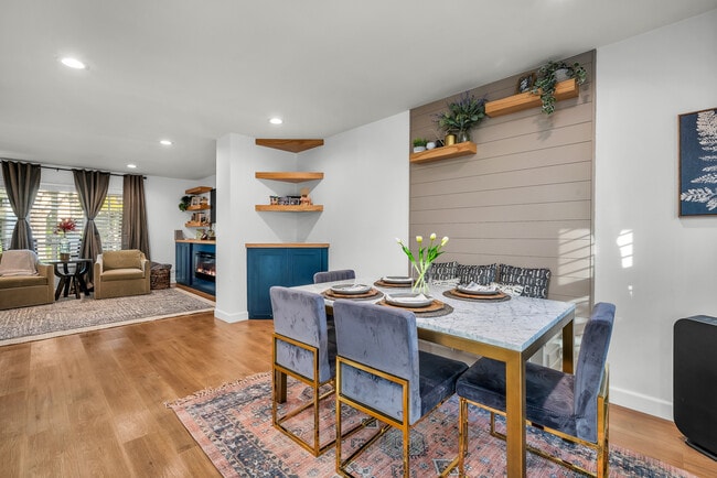 Photo - 3500 W Manchester Blvd Townhome