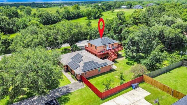 Building Photo - 118 Estate Dr