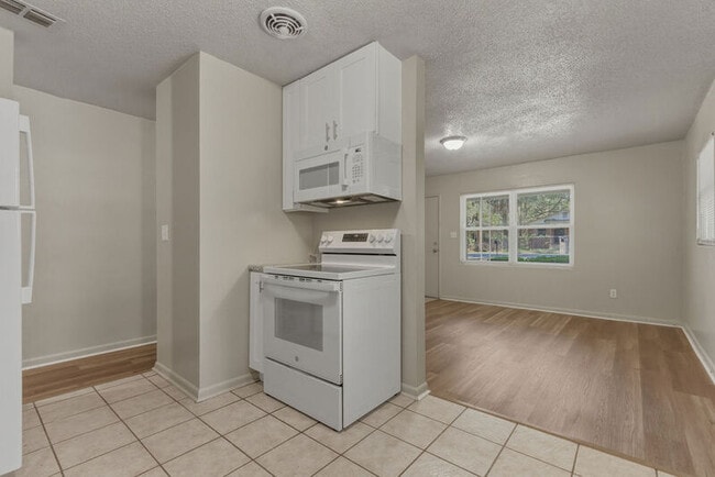 Foto del edificio - 1427 Connecticut St