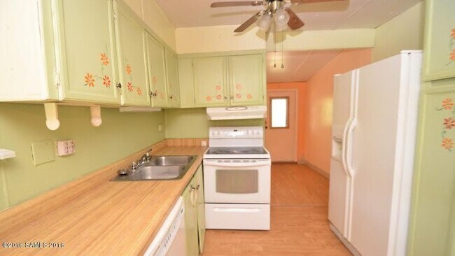 Foto del edificio - 4959 E Ironwood Cir