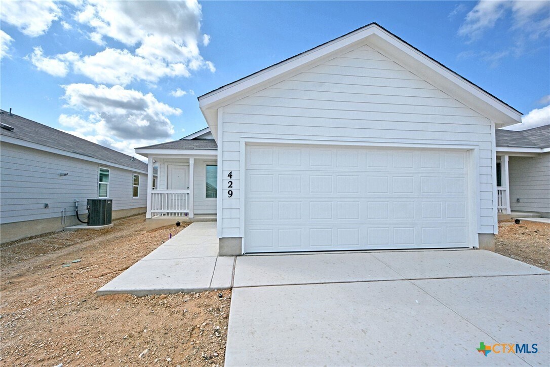 Foto principal - 429 Payton Pl