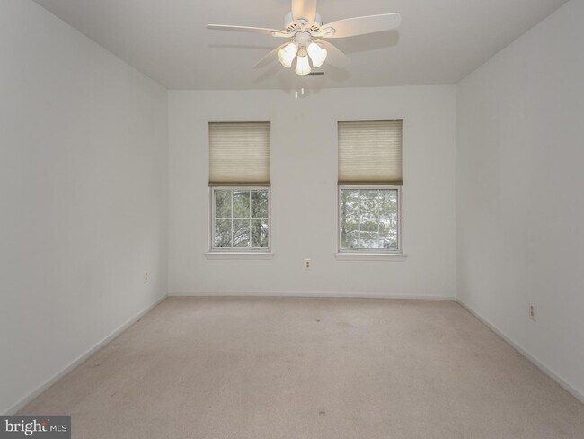 Building Photo - 507 Cedar Hollow Dr