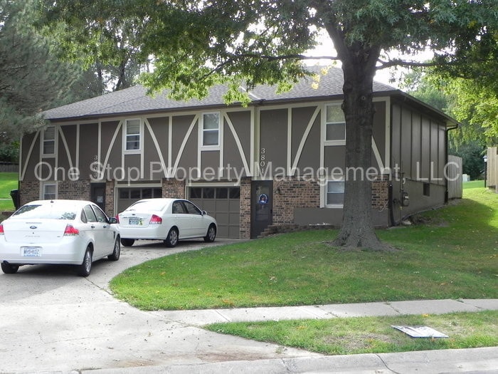 Foto principal - 3801 NE Colonial Dr