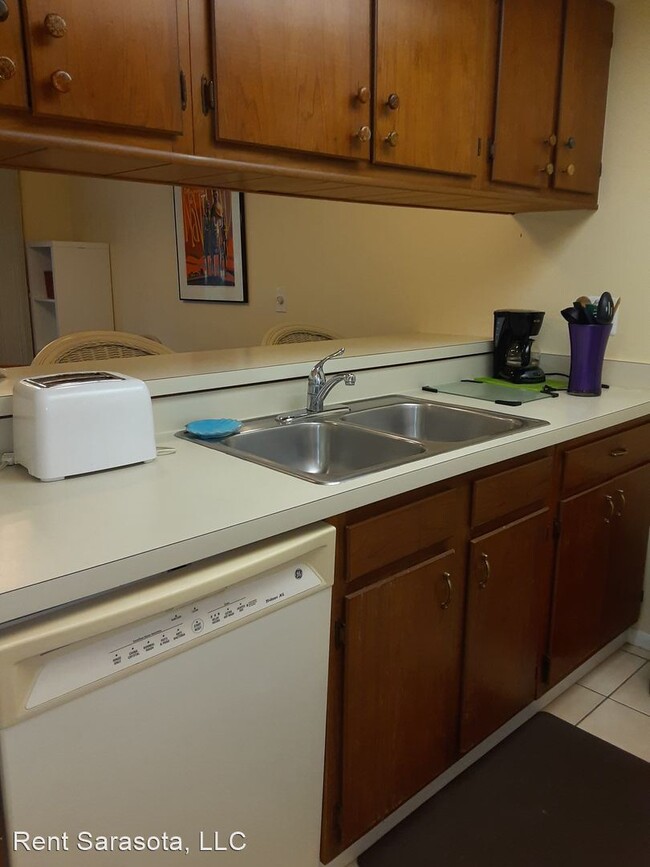 Building Photo - 2 br, 2 bath House - 3053 Quail Hollow, #52
