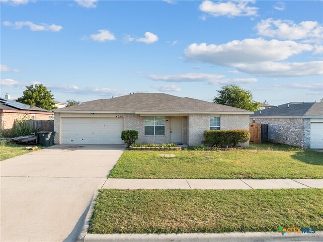 Foto del edificio - 4203 Fieldcrest Dr