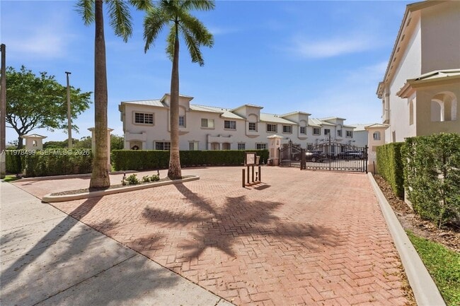 Foto del edificio - 15720 SW 92nd Ave