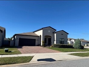 Building Photo - 1000 Vicenza St