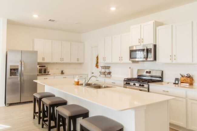 Foto del edificio - 913 Coulee Dr