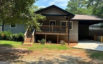 Building Photo - 1011 Smith Sisters Rd