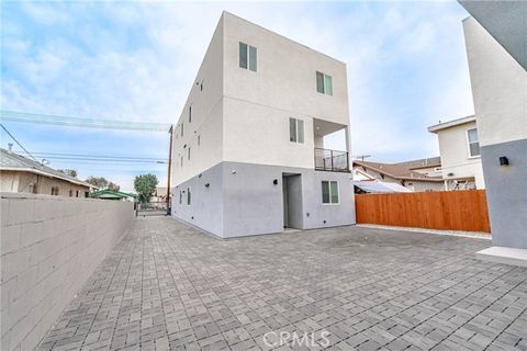 Foto principal - 232 E Gage Ave