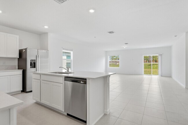 Foto del edificio - 10461 NW Suncrest Lp