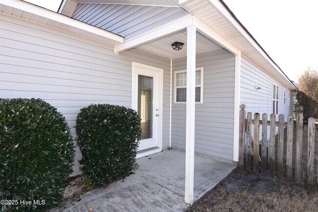 Foto del edificio - 309 Bridgeton Ct