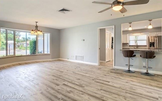 Building Photo - 3 br, 2 bath House - 2159 Greenbriar Blvd