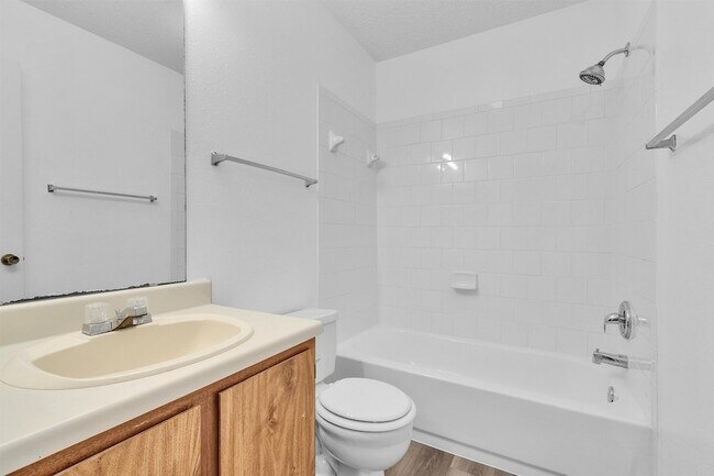 Foto del edificio - 4627 Hickorygate Dr