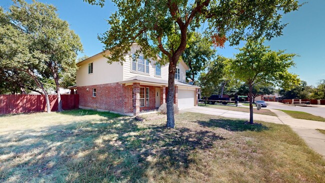 Building Photo - PRICE IMPROVEMENT IN WHITE ROCK $1,995!!!!