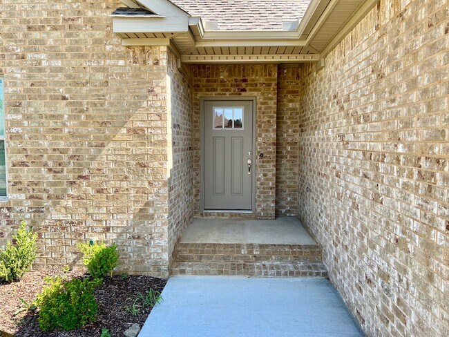 Foto del edificio - FOR Rent – 3 Bedroom, 2 Bath!