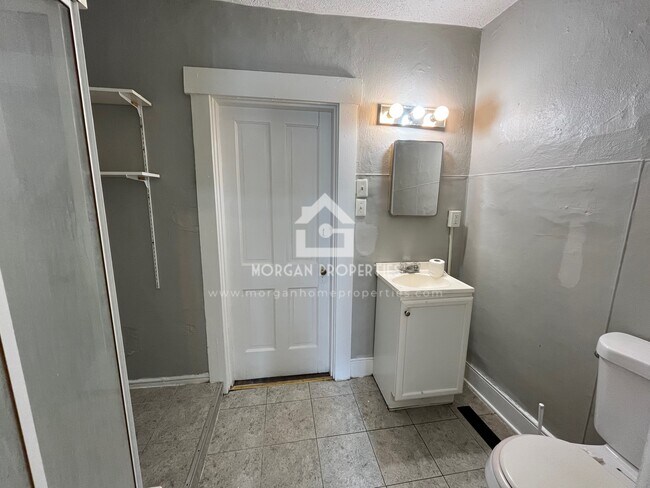 Foto del edificio - 1102 Spring St