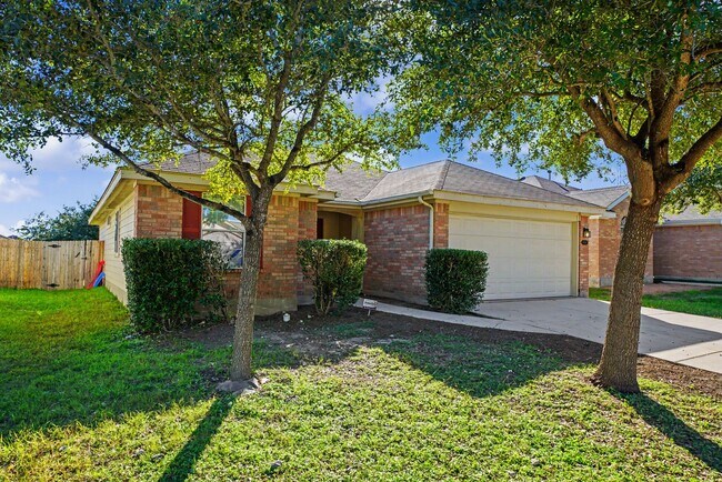 Building Photo - Updated Single-Story Home in Escondido North - Realtor Commission: $500