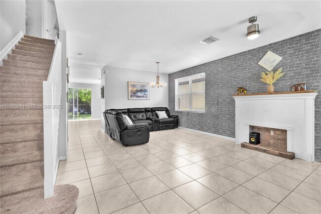 Foto del edificio - 2190 SE 2nd St