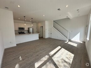 Building Photo - 150 Rothrock Pl